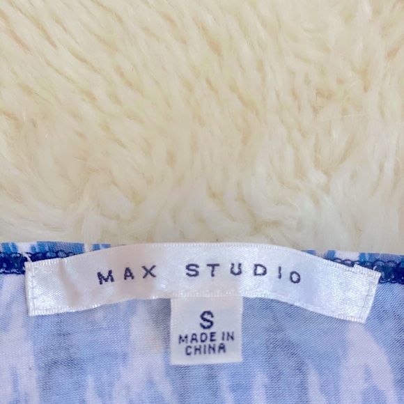 💥 Max Studio 🌸 Stretchy Mini-Dress ✨ - Picture 2 of 4